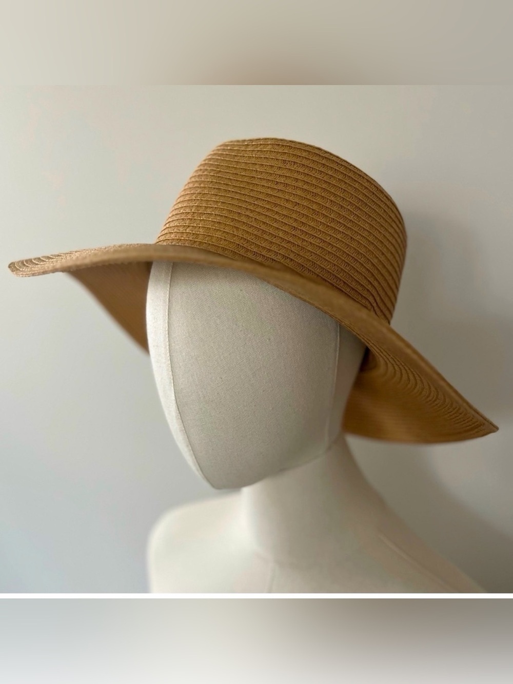 Old Navy Paper Straw Wide Brim Sun Hat Tan S/M Beach Boho - Picture 8 of 10